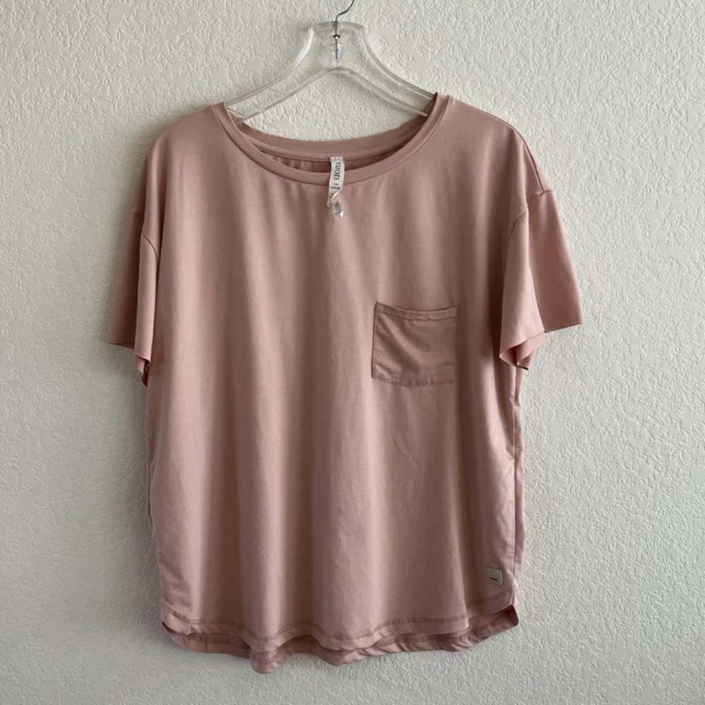 Vuori Lux Performance T Shirt Top